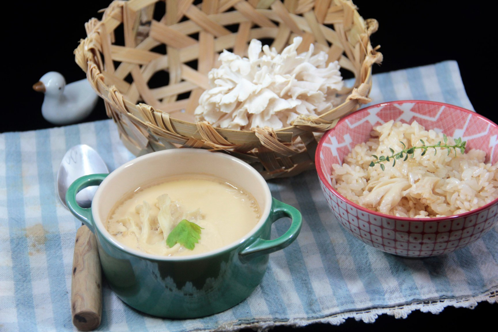 料理食譜 白舞菇炊飯 信傳媒